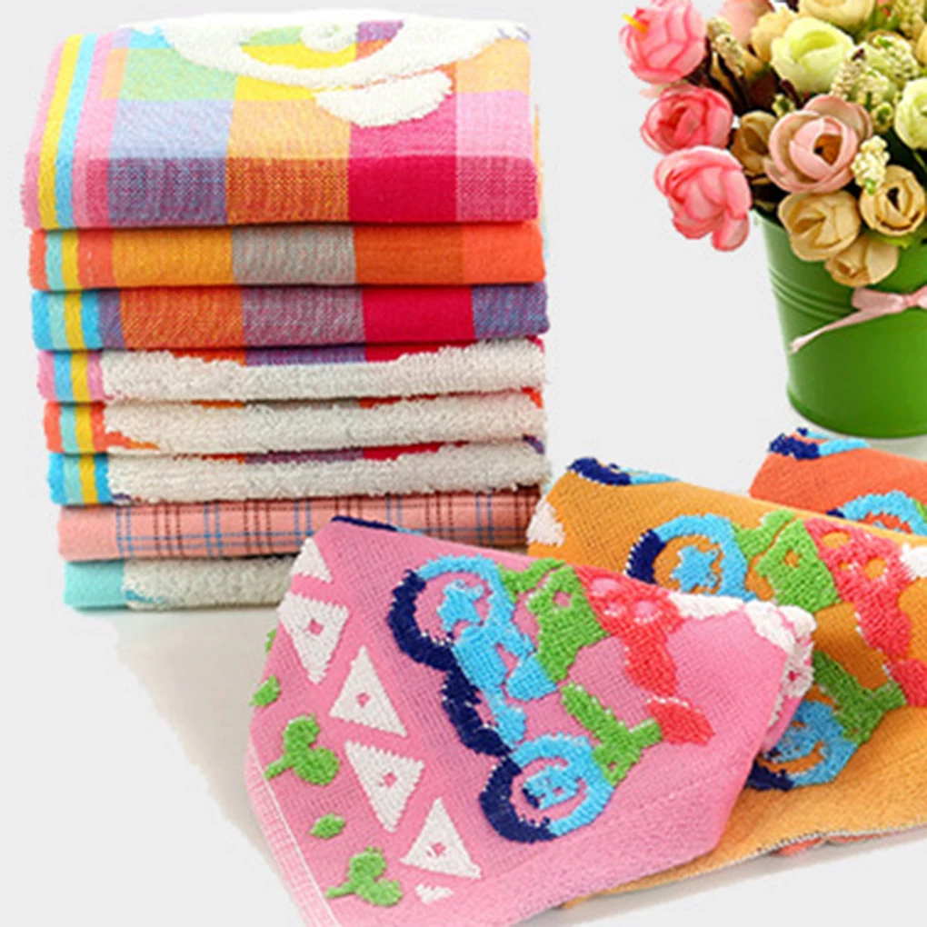 26*26cm Double Layers Gauze Towel with Jacquard Weave Animal Pattern