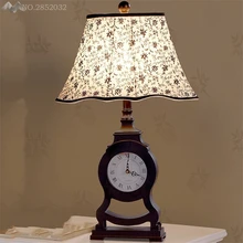 Скандинавские Ретро Будильник настольные лампы фотополимер класса люкс Ткань Настольные светильники Спальня прикроватная лампа гостиная украшение в помещении