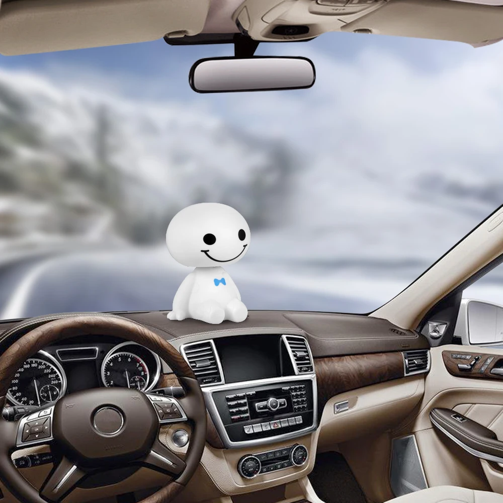 Автомобильный орнамент Симпатичный робот с вибрирующей головкой Baymax кукла