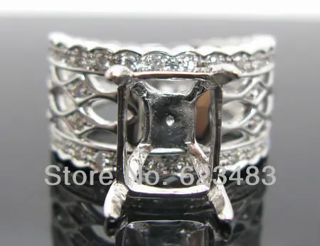 

Emerald Cut 8x10mm Solid 14Kt White Gold Natural Diamond Semi Mount Ring