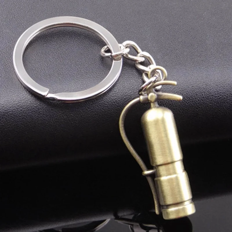 

Good Vintage Exquisite Keyfob Gift Clip Hot Car Metal Hanging Keychain Key Ring Fire Extinguisher Shape Alloy