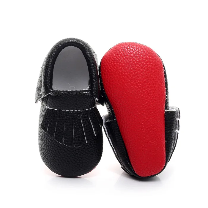 Hongteya красной подошвой детские мокасины для новорожденных обувь на мягкой подошве с бахромой Искусственная кожа золото Prewalkers для мальчиков и девочек 0-2 лет - Цвет: black