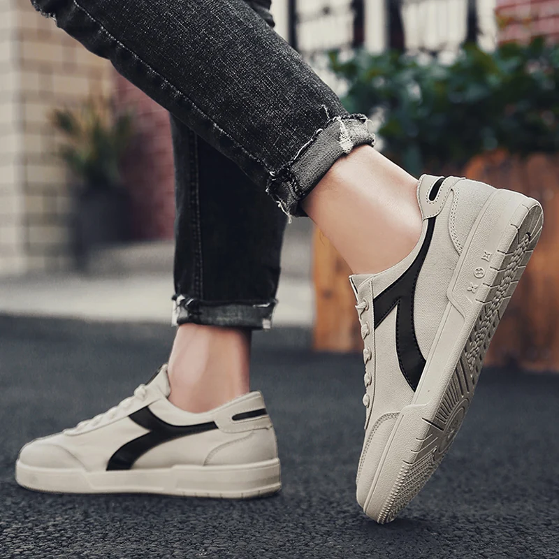 

POSTOBON New 2019 Spring Summer Canvas Shoes Men Sneakers Low top Men's Casual Shoes Male Brand Fashion Sneakers