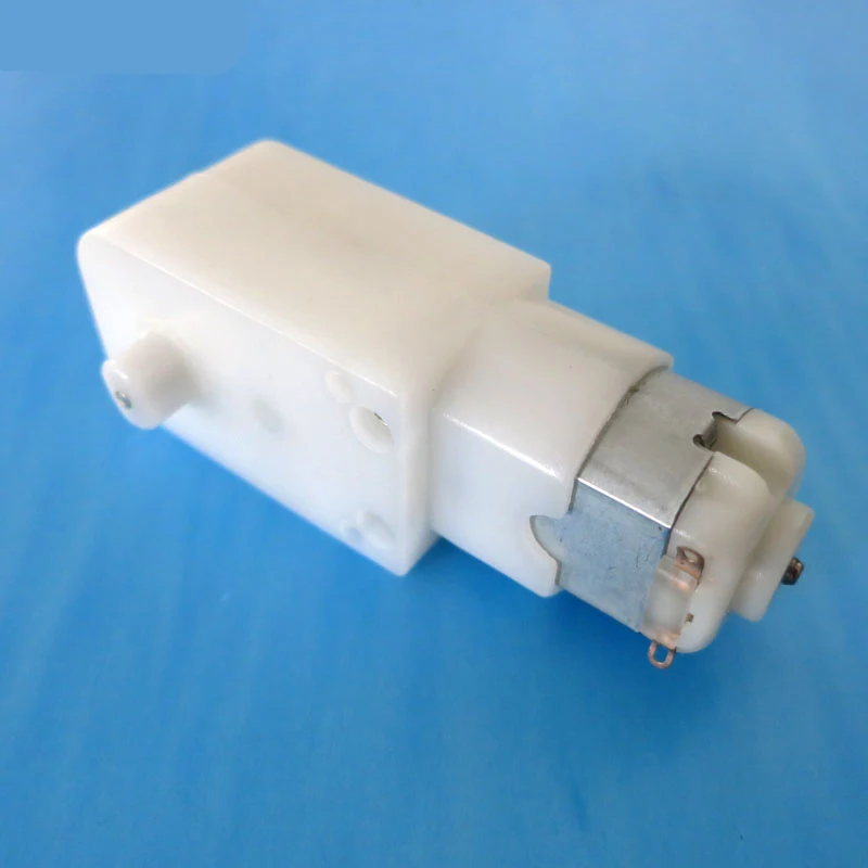 

130 Gear Motor Gearbox/White Straight Gear Motor/DIY Robot Car Model Reducer Motor/technology model parts/DIY toy accessories