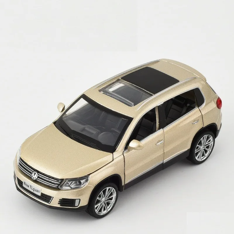  High simulation 1:32 Tiguan SUV Alloy Pull Back Toy Car Model Musical Flashing Six Open The Doors D