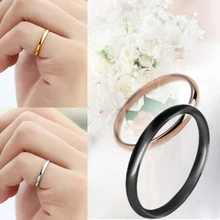 LNRRABC 2018 nuevos anillos de parejas calientes 1PC aniversario libre de alergia 4 colores aleación Simple Unisex boda mujeres hombres sólido joyas regalo(China)
