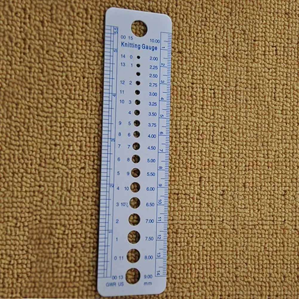 10 x Knitting Gauge Ruler Plastic Knitting Needle Size Gauge Ruler