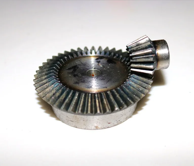 

1Set . 1:2 /3M-15T/30T 90 Degree Precision Gear Drive Bevel Gear(3M15 Teeth With30 Teeth)