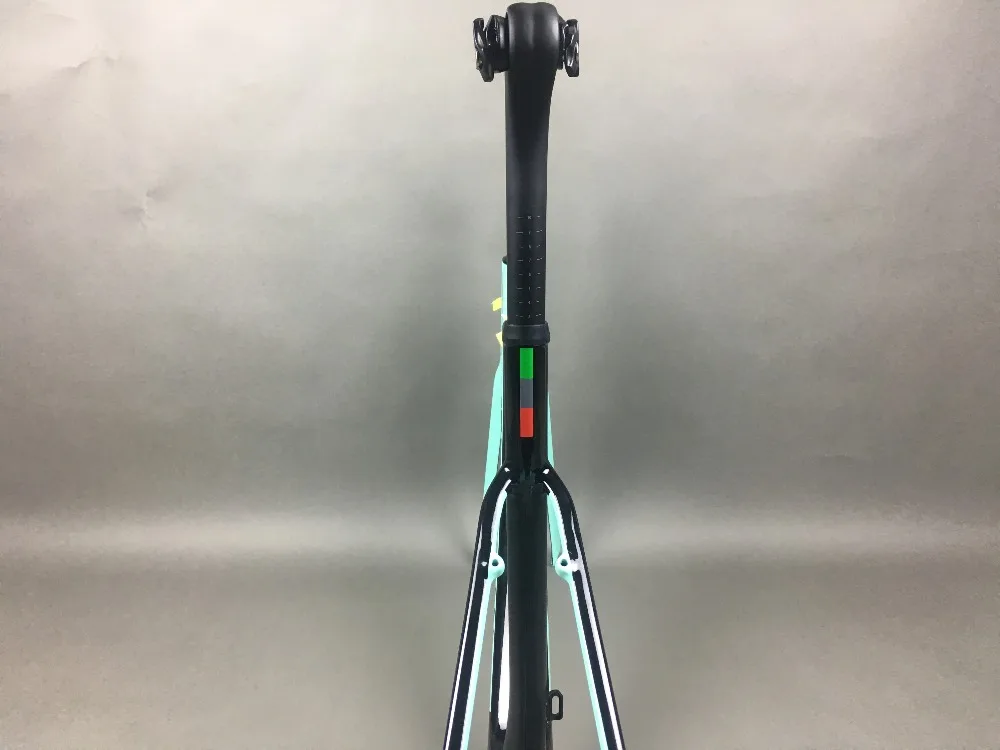 Best light blue 2018 TAIWAN FASTERWAY classic carbon road frameset UD weaves carbon bike frame:Frameset+Seatpost+Fork+Clamp+Headset 17