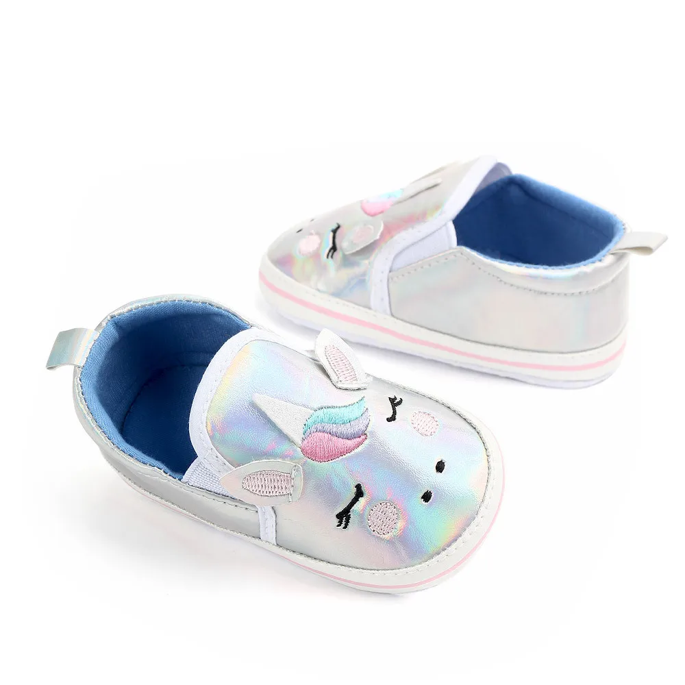 Повседневная парусиновая обувь для новорожденных мальчиков и девочек; кроссовки с мягкой подошвой с принтом героев мультфильмов