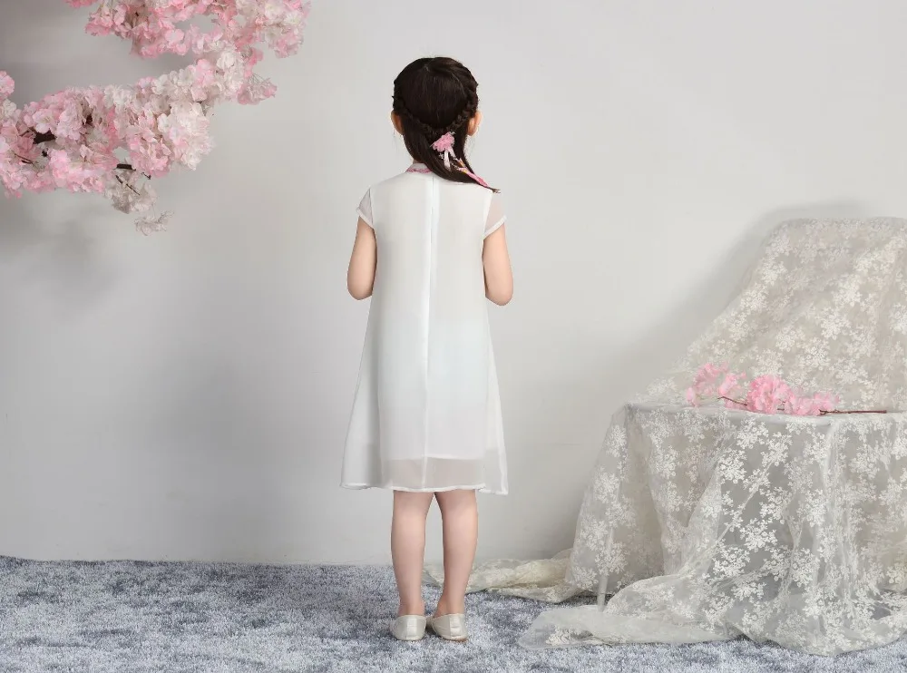 Высокое качество; китайское традиционное платье для девочек с вышитыми цветами; Cheong-sam; Летние Повседневные платья; Детские вечерние платья Ципао для выступлений
