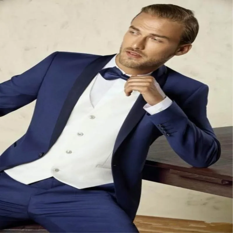 Latest-Coat-Pant-Designs-Burgundy-Velvet-Prom-Men-Suit-Slim-Fit-Groomsmen-Tuxedos-Blazers-Groom-Party.jpg_640x640 (13)_