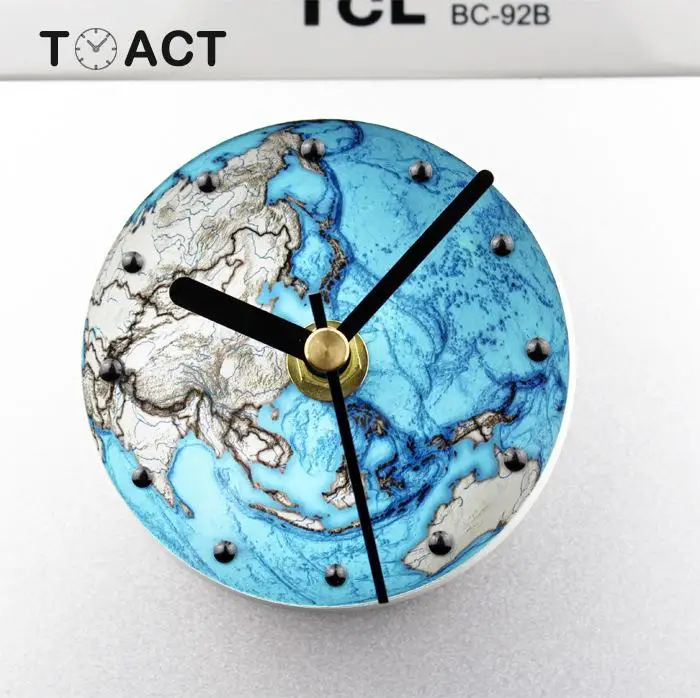 

Blue Planet Creative Earth Refrigerator Clock Wall Clocks Mount Fridge Magnet Magnetic Sticker Sticky Refrigerator Watches Gift