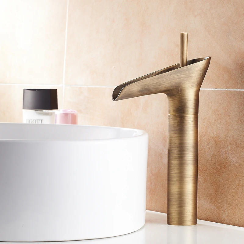Waterfall-Bathroom-Faucet-Antique-Brass-Faucet-Single-Handle-Vanity-Sink-Mixer-Tap-Deck-Mount-Lavatory-Faucet(1)