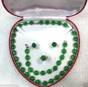

Free shipping .290 green /necklace bracelet earring ring set
