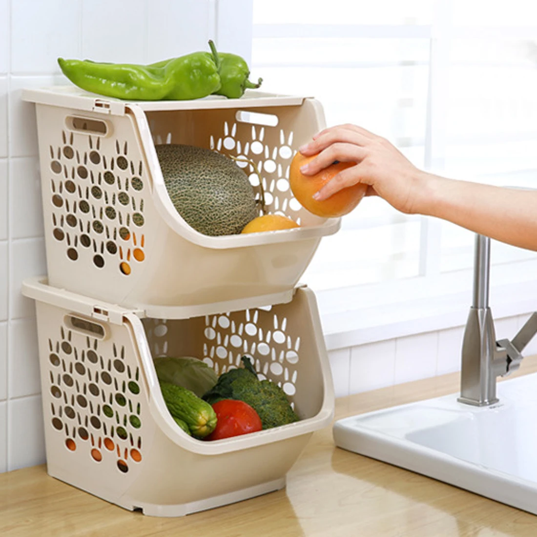HIPSTEEN Kitchen Storage Basket Plastic Multi functional Hollow