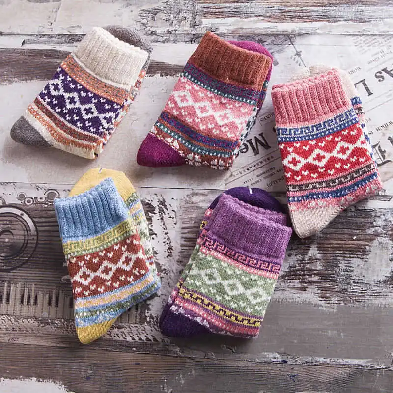 6Striped Terry Women Socks Winter Thicken Warm Wool Socks for Ladies Vintage Geometric Pattern Ethnic Style Casual Hipster Hosiery