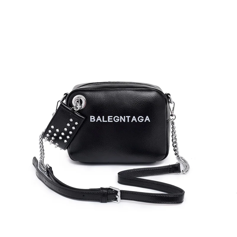 

2018 summer PU large-capacity handbag new fashion Europe and America large handbag shoulder bag