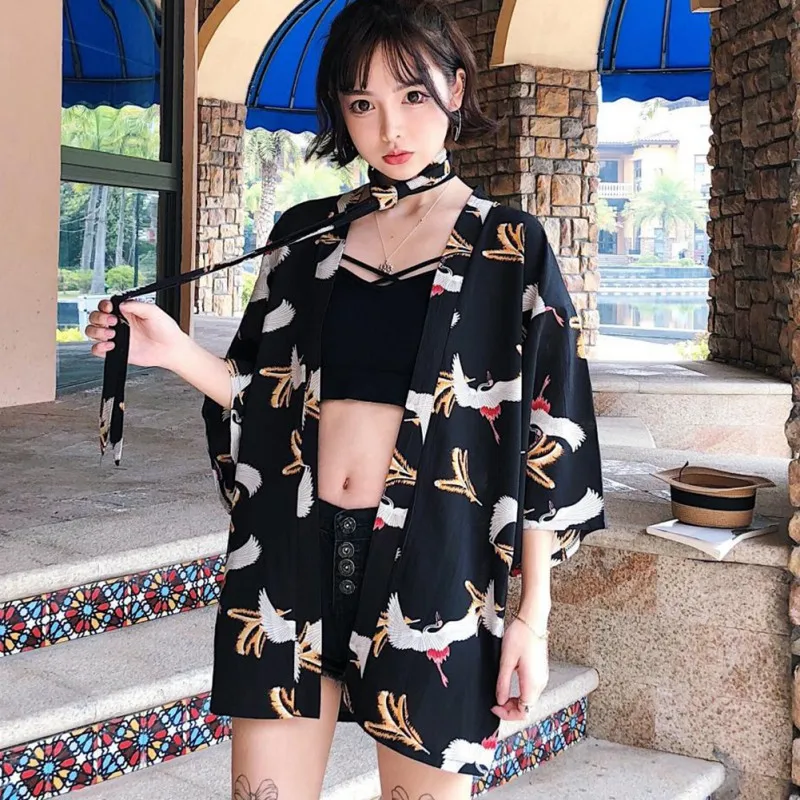 

Elegant Design Women Thin Style Three Quarter Sleeve Cardigan Summer Loose Style Ladies Travel Sunscreen Outwear Coats