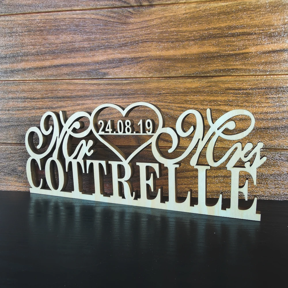 Custom Mr& Mrs Last Name And Date Standing Wedding Table Sign, Wedding Supplies,Personalized Wedding Party Decoration