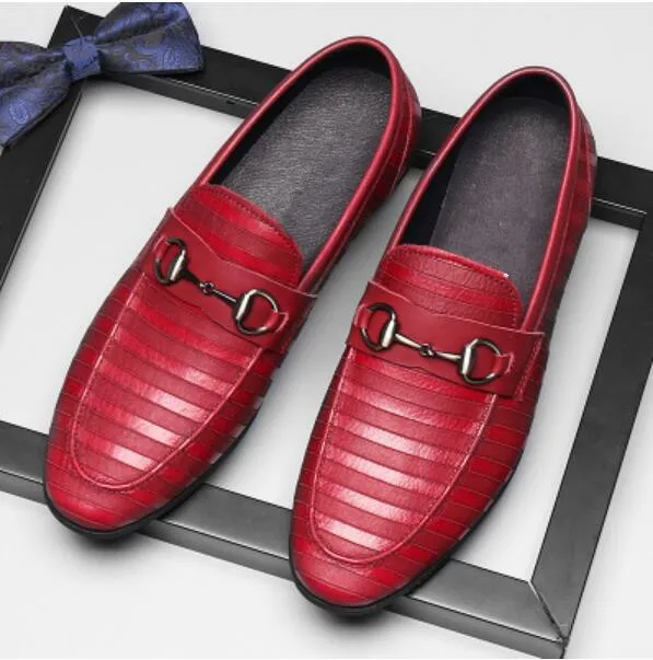 

Men Casual Fashion Flats Black Blue Red Runway Spring Autumn Slip On Real Leather Design Striped Loafers Buckles Man Flats