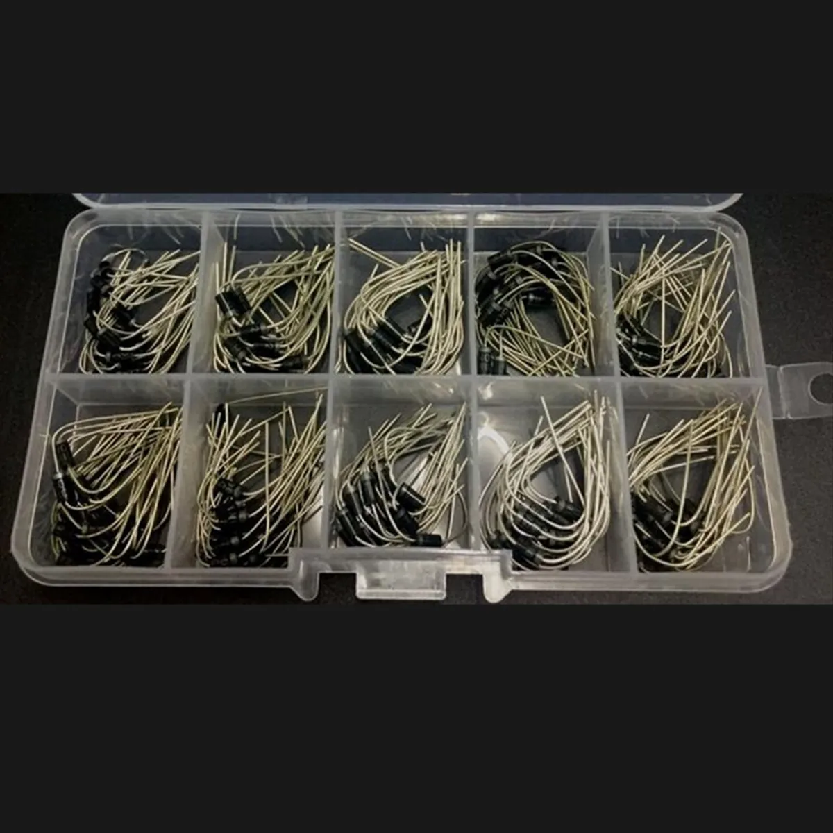 

200Pcs Hot Sale Diode Assorted Kit Common Use 10 value 1N4001~1N4007 1N5817~1N5819 + Box Diodes