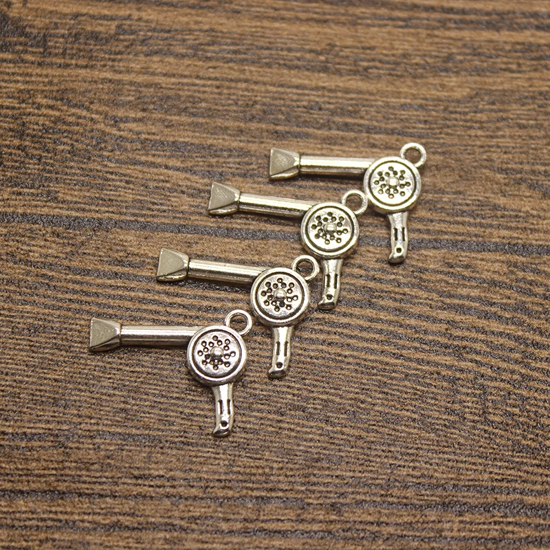 25 шт.-21x17 мм Парикмахерская фен подвески античный серебристый цвет искусственные