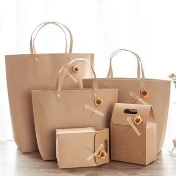 

5pcs Blank Kraft Paper Bag With Dried Daizy Flower For Birthday Christmas New Year Gift Packing Bags Fruit Clothing Holder
