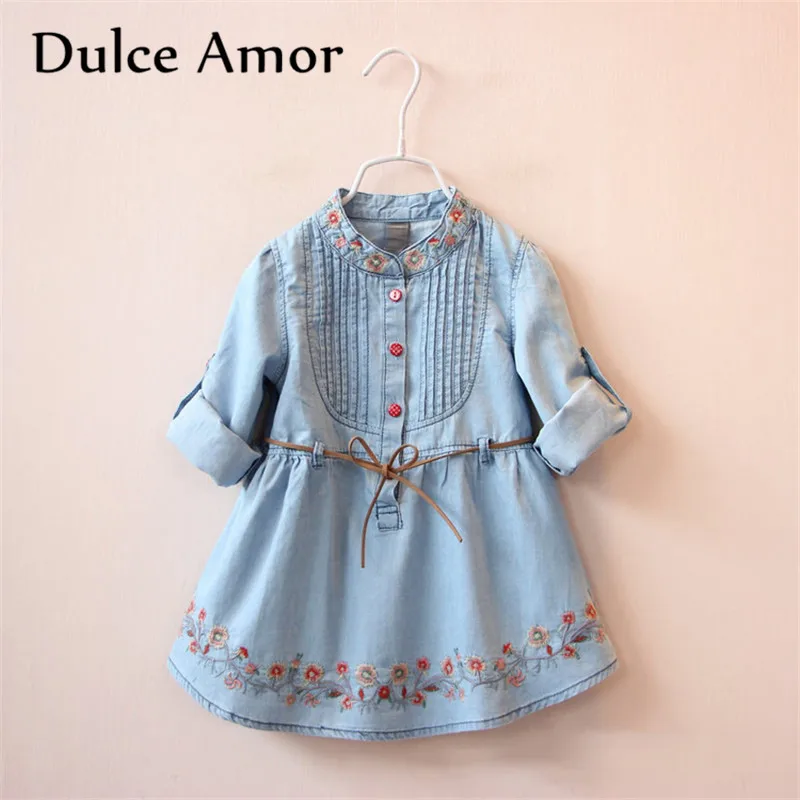 Dulce Amor/джинсовое платье для девочек; Одежда для маленьких девочек; осеннее детское платье с длинными рукавами и вышитыми цветами для девочек; джинсовое платье на завязках