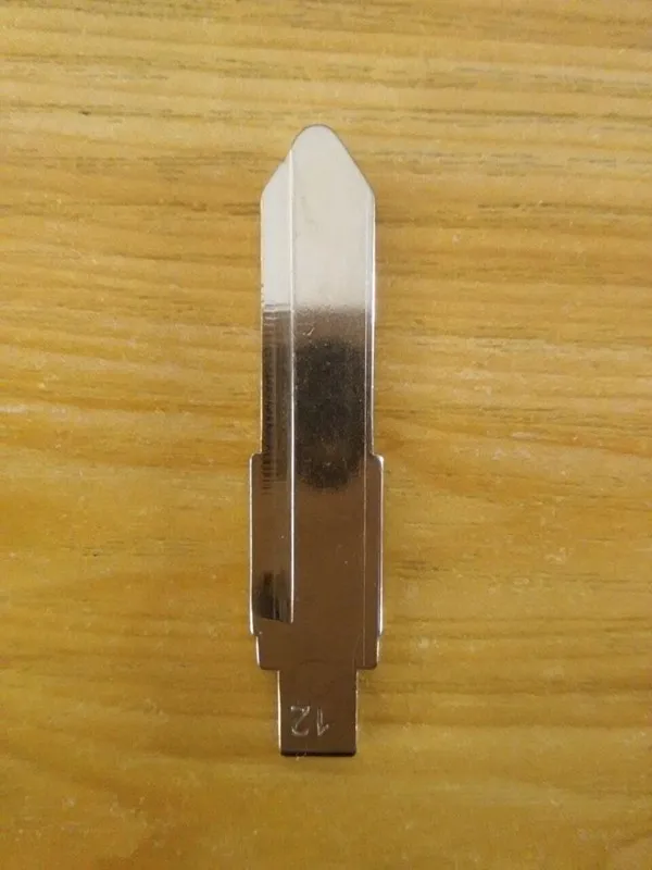 NO.12 Key Blade for Isuzu Folding Flip Remote Key Replacement Blade Middle Groove
