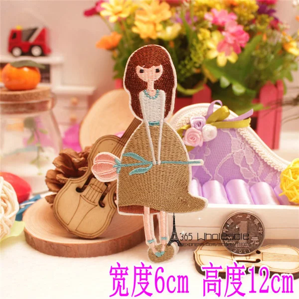 Flower girl iron on cloth patches 2pcs - 1