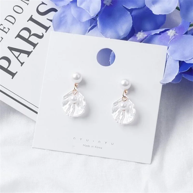 

2019 Korean Fashion Temperament Geometric Shell Simulated Pearl Long Drop Earrings for Women Summer Jewelry Accessories Trinket