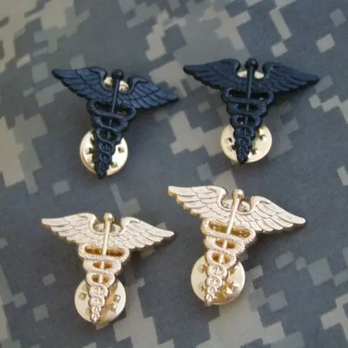 ONE PAIR BLACK U.S ARMY OFFICER COLLAR LAPEL PINS LETTER US BADGES
