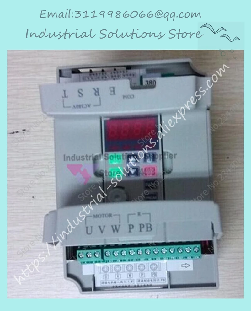 

Inverter Frequency Converter V2R2M1 2.2KW 220V 8000M Series New Original