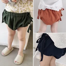 Новые летние шорты для маленьких девочек Хлопковые Штаны с треугольным вырезом для малышей, детские штаны с галстуком-бабочкой, Короткие штаны для малышей, Одежда для младенцев