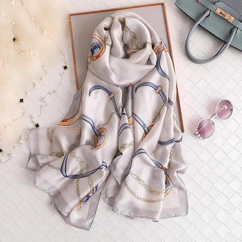 

2020 Summer Autumn Silk Scarf Women Classic Chain Print Shawls And Wraps Long Large Travel Pashmina Ladies Foulard Headban Hijab