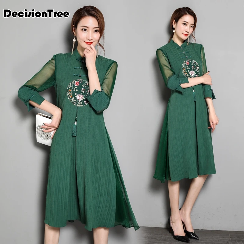 

2019 arrival green chinese traditional dress women silk satin cheongsam long dripping qipao dress