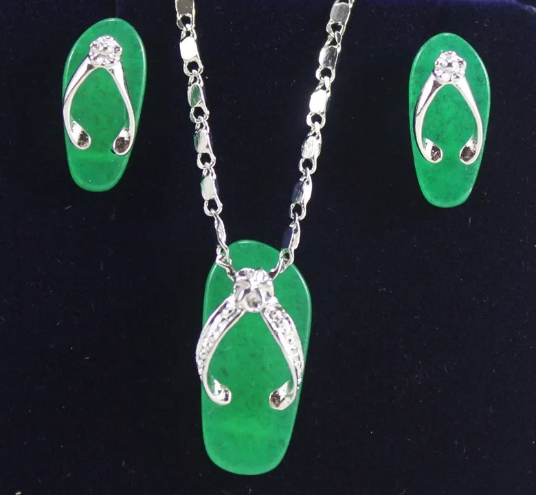 

fancy design! Free Shipping slippers-shaped green Jades Earring Pendant Chain Jewelry Set