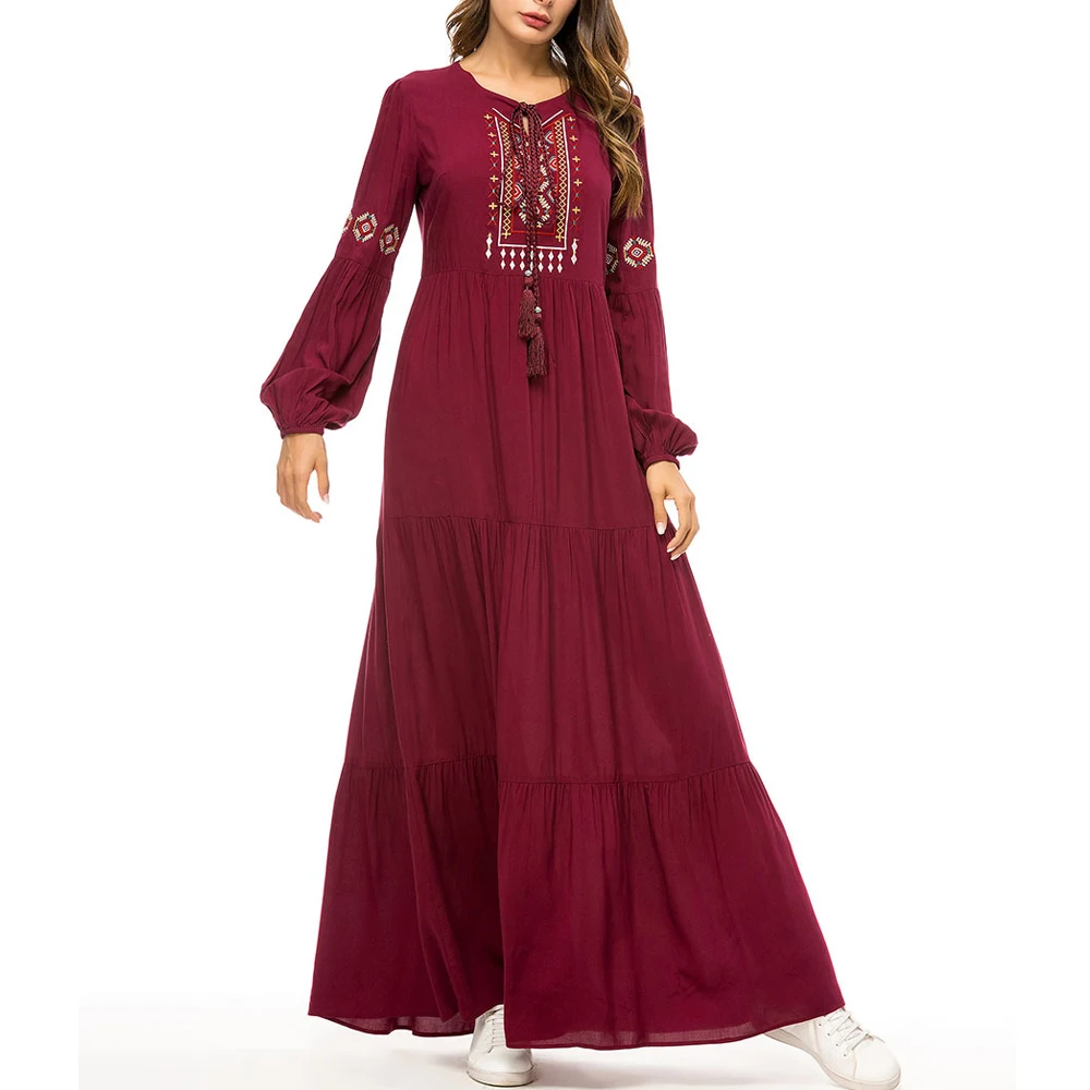 Цветочная вышивка Красное Длинное Платье Макси полная длина повседневное женское платье с кисточками зима весна Высокая талия винтажное свободное богемное платье
