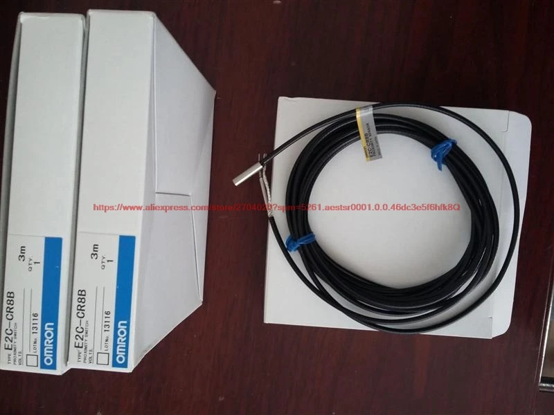 

New original amplifier isolation sensor E2C-CR8B 3M