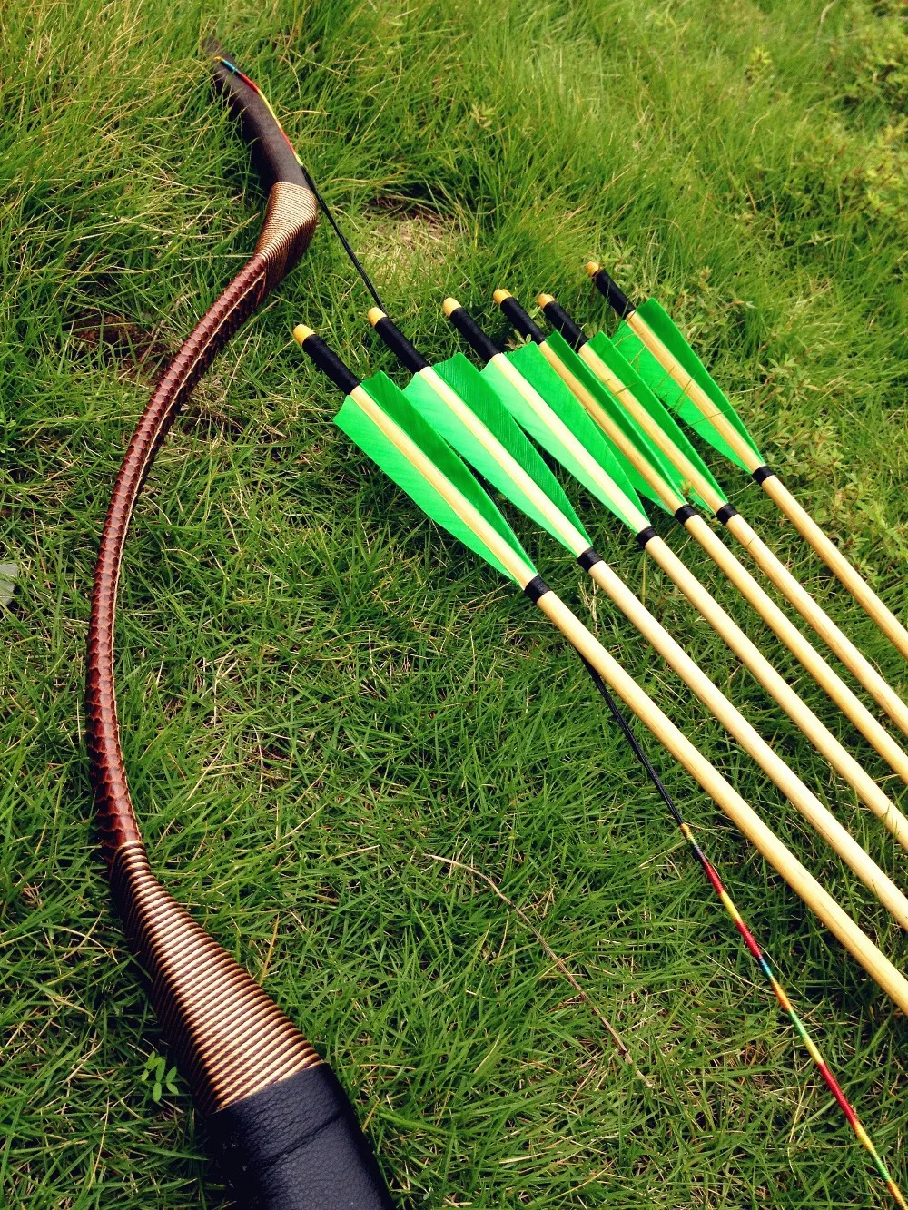 Brown recurve longbow 30 60 Archery longbow+6 wooden arrows Nice set