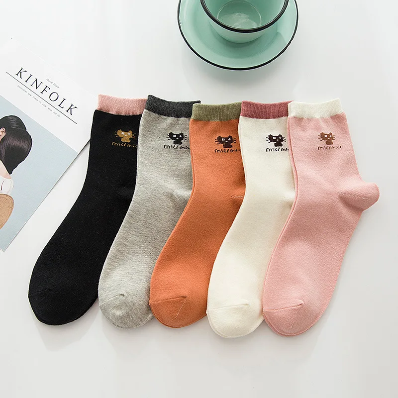 

Cotton in the tube socks Simple little cat socks Tide women spring socks Girl in the tube socks
