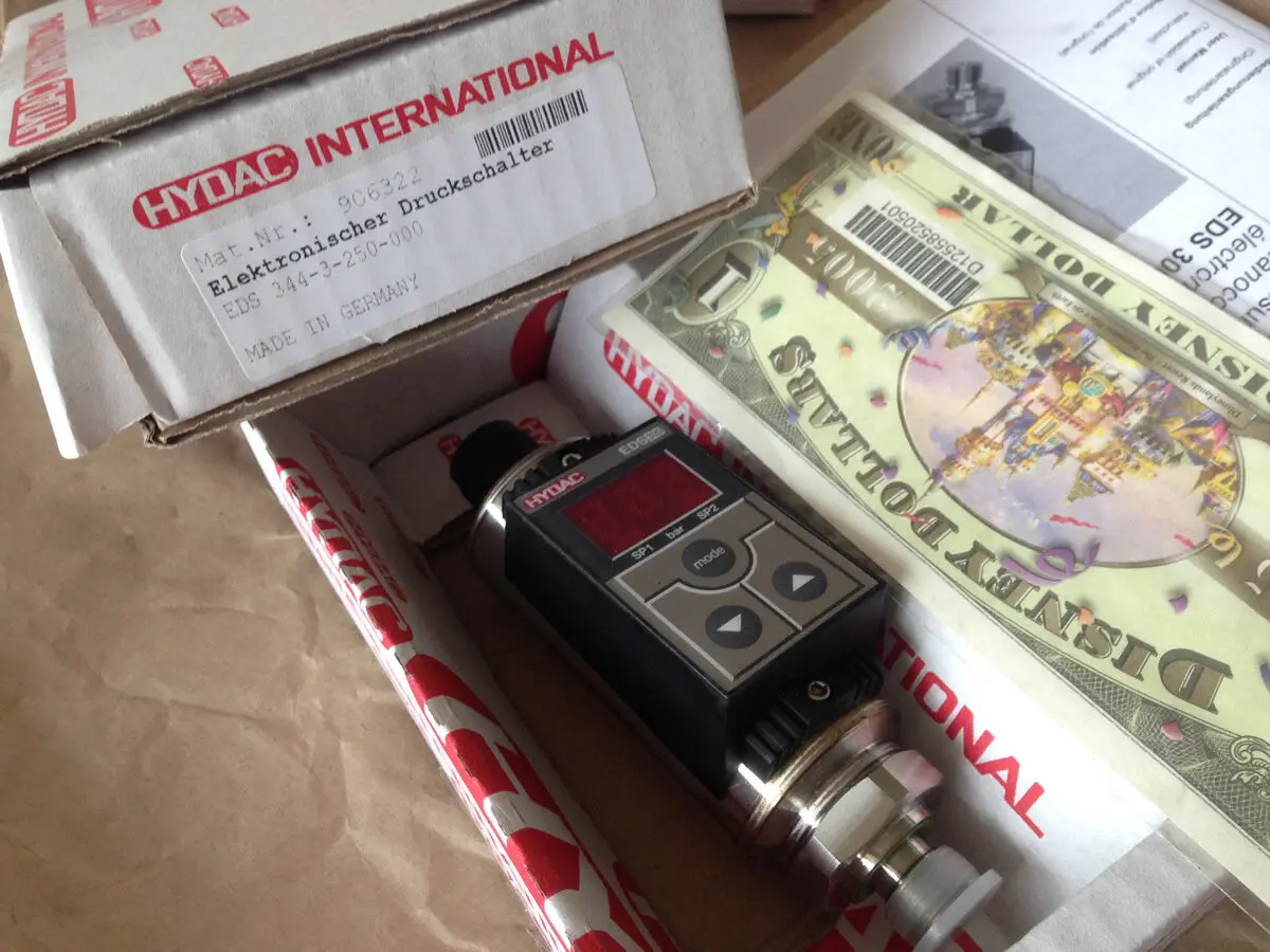 

new hydac EDS 344-3-250-000 HYDAC valve