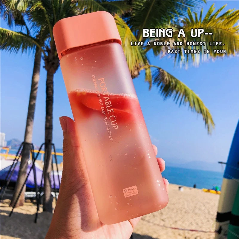 

Ins explosion Square Portable Drop Resistant Plastic Water Bottle Student Scrub Leakproof Kettle
