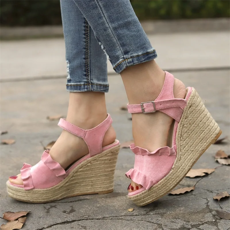 

VTOTA Wedge Sandals Cover Heel Flock Ruffles Design Platform Gladiator Heels Buckle Strap High Heels Sandals Sandalia Feminina