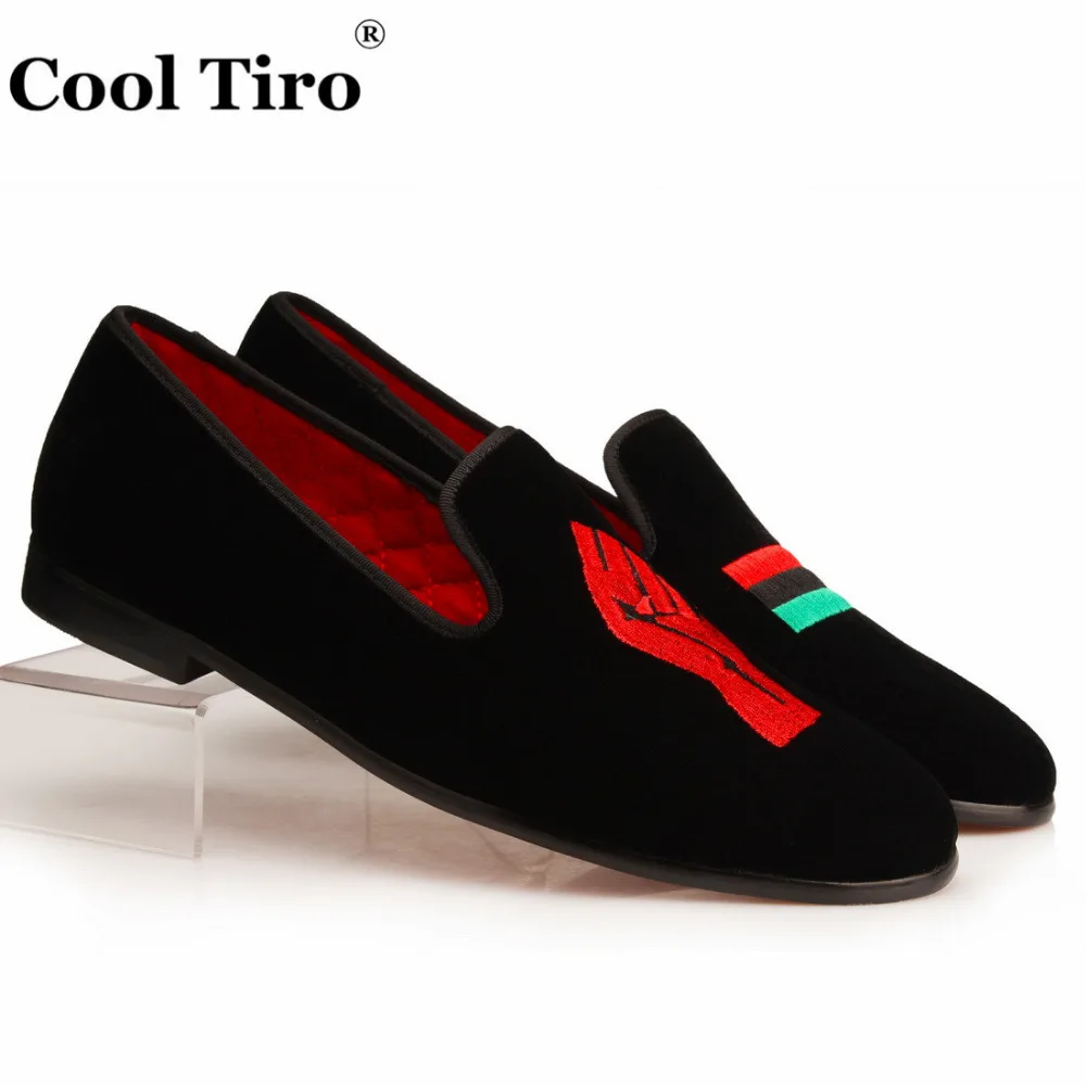 black VELVET SLIPPERS WITH EMBROIDERY (7)
