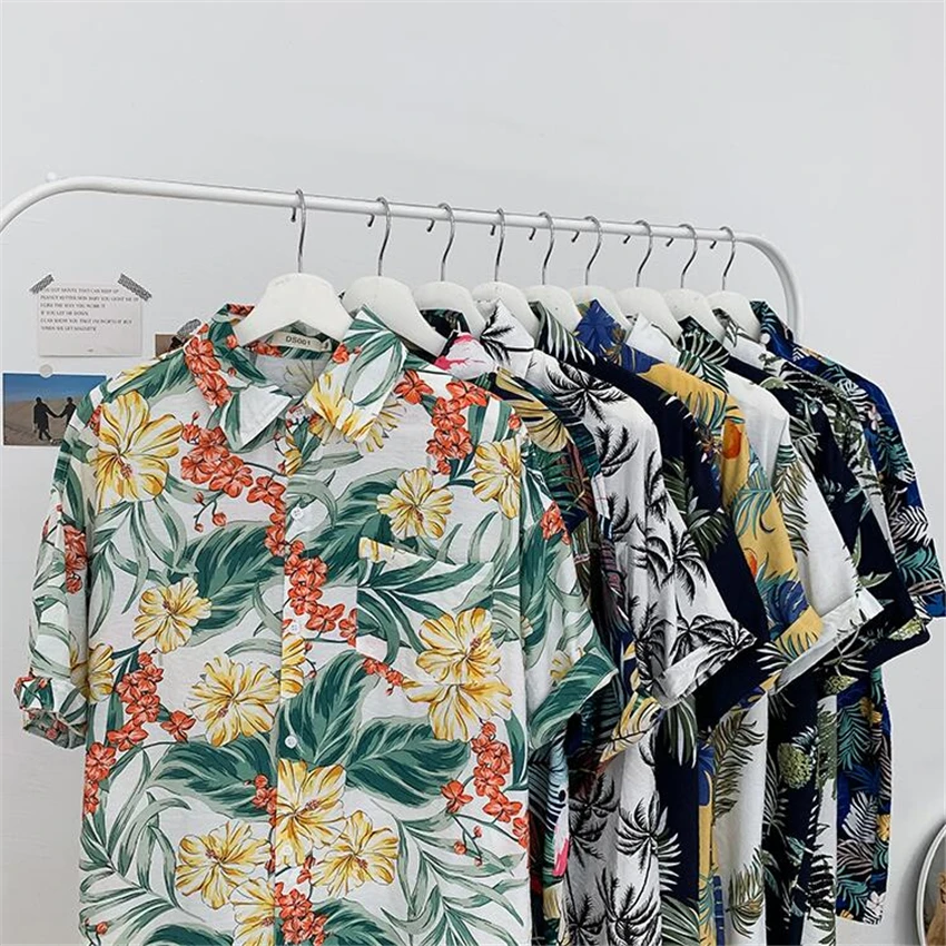 

2019 New Summer Men multicolor Big yards Printed Short Sleeve Shirts Hawaiian Style couples Shirt Suitable for Beach Travel