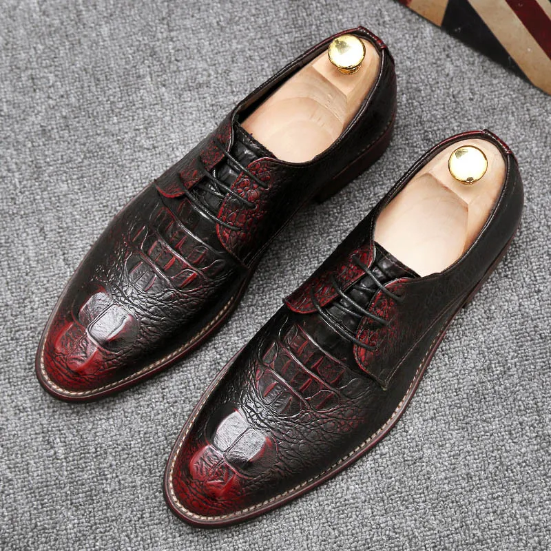 

Men Brush Color Brogue Shoes Fashion Lace Up Crocodile Pattern Aged British Oxford Shoes Tide Of Man New