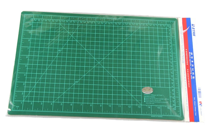 

U-STAR UA-90021 High Quality A3 Cutting Mat,450mm*300mm*3mm,Made in TaiWan,
