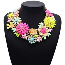 2015 nueva llegada del envío gratis joyería caliente de moda Chunky Multi-color flor collares cristalinos declaración y colgantes XG538